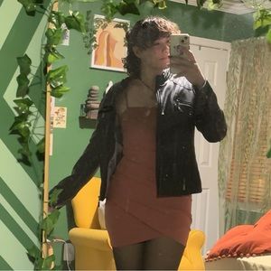 Meet your Posher, Greyy